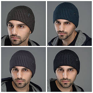 Чоловіча зимова шапка з флісом кашемір вовна базова модель різні кольори