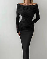 Платье приталенное макси в размере 42-46, с открытыми плечами и драпировкой