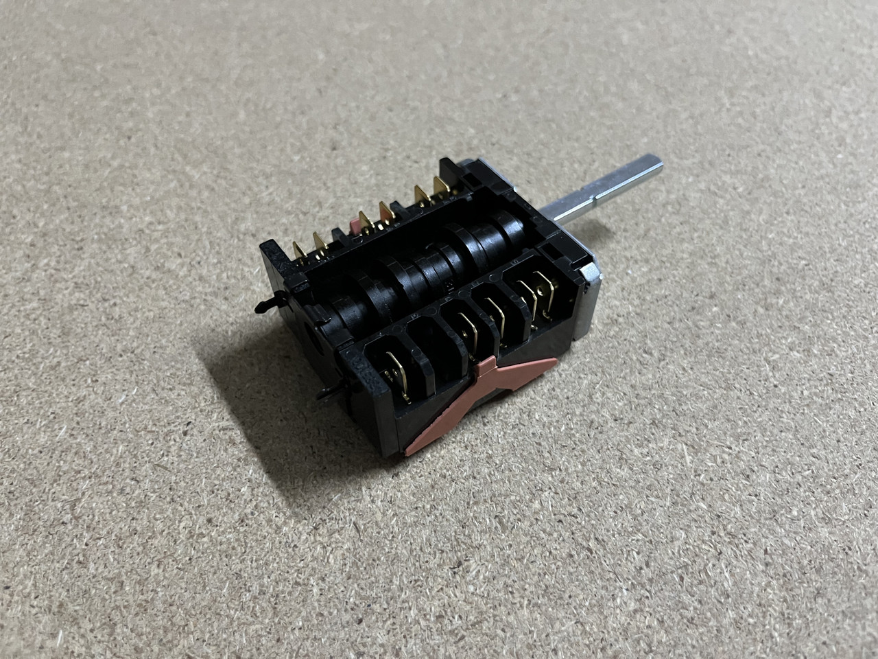 Перемикач EGO 46.23966.868