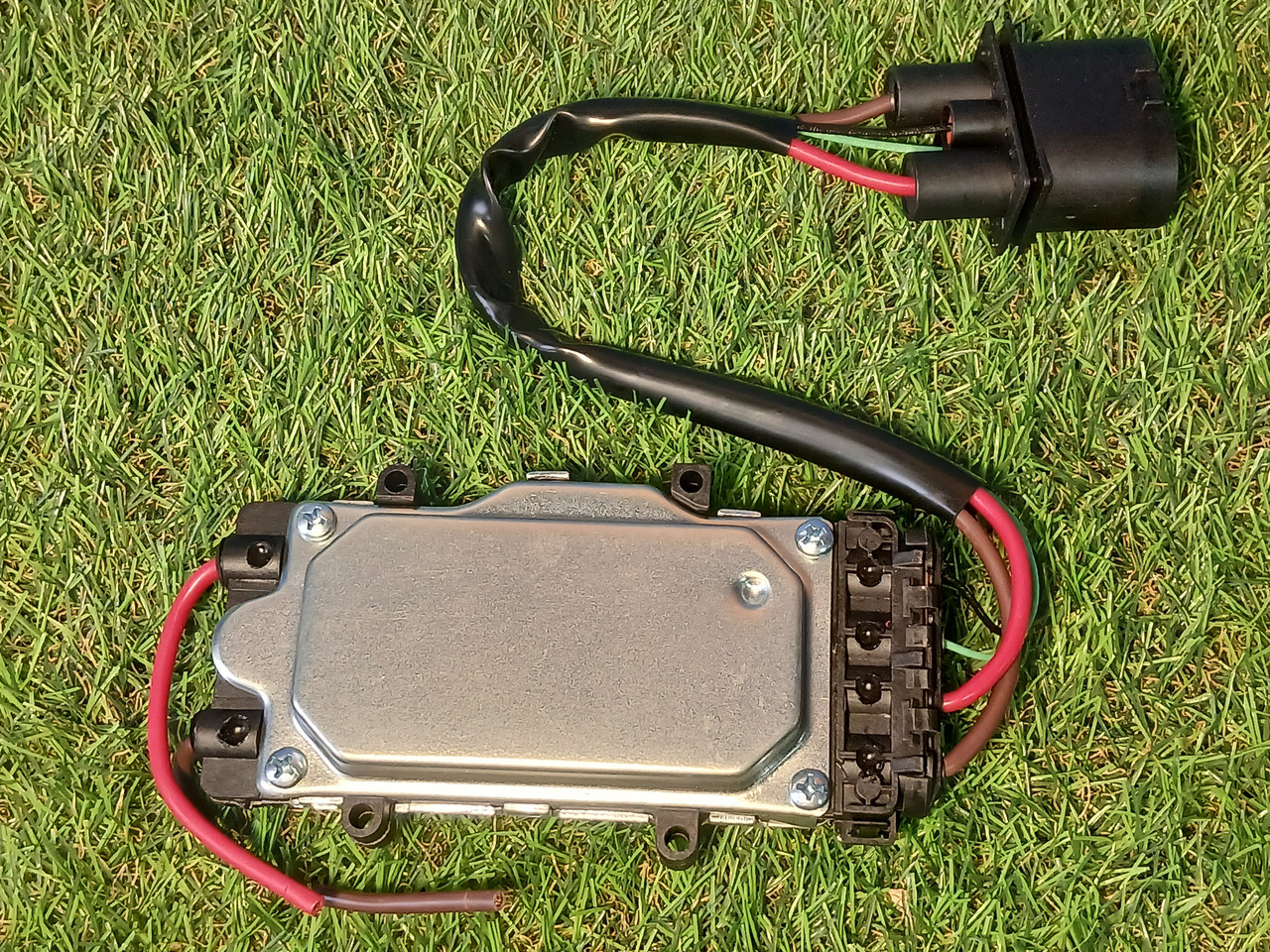 Блок керування вентилятором охолодження двигуна VW/PEUGEOT/CITROЕN/AUDI /OPEL (1137328172), фото 1