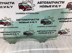 Скло дверей передньої правої Skoda Superb (02-08) OE: 3U0845202