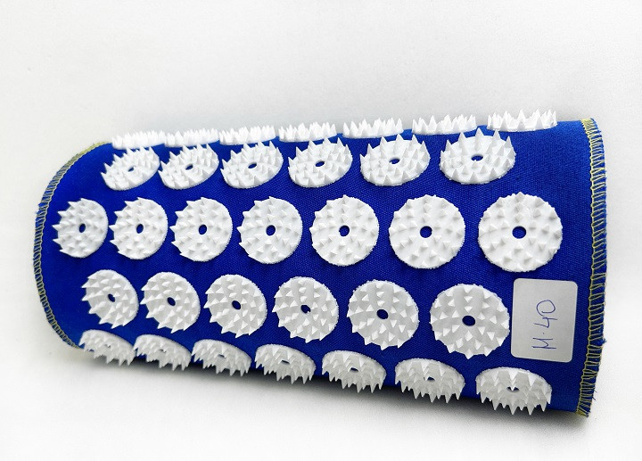 Аплікатор Кузнєцова Eko-МАХ Валик(з дефектами на тканині) – Масажер для комфортного відпочинку, фото 1