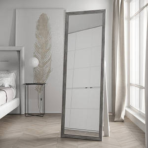 Дзеркало з ніжкою в сірій рамі