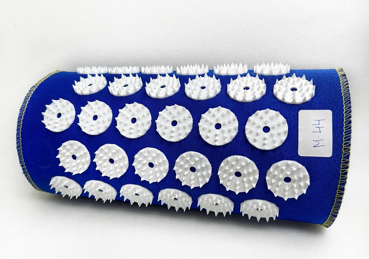 Аплікатор Кузнєцова Eko-МАХ Валик(з дефектами на тканині) – Масажер для комфортного відпочинку