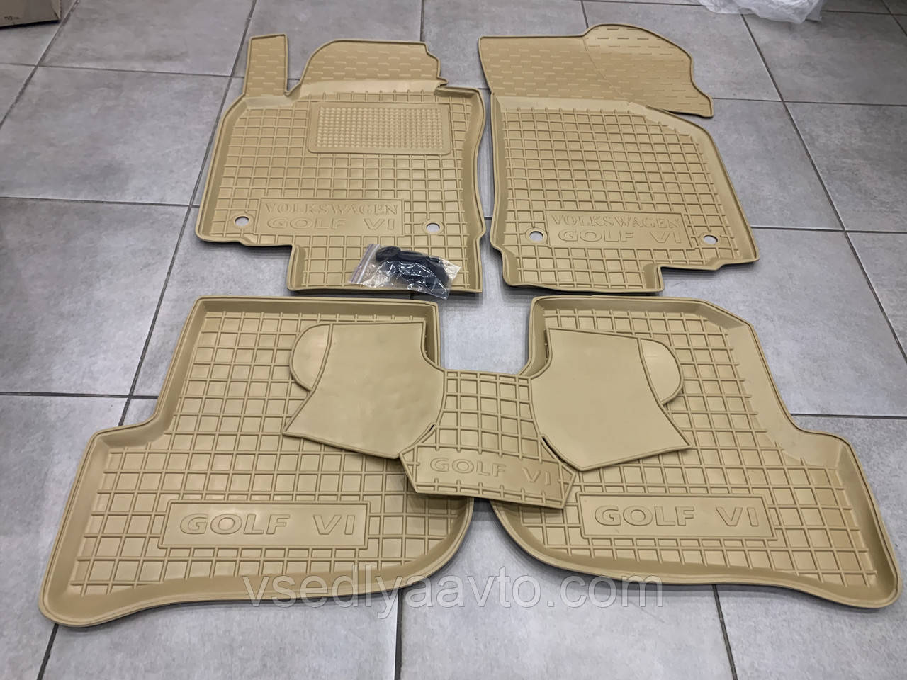 Килимки в салон Volkswagen Golf VI (2008-2012) (AVTO-GUMM) БАЖОВІ, фото 1