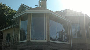 Мягкие окна ПВХ на веранде частного дома