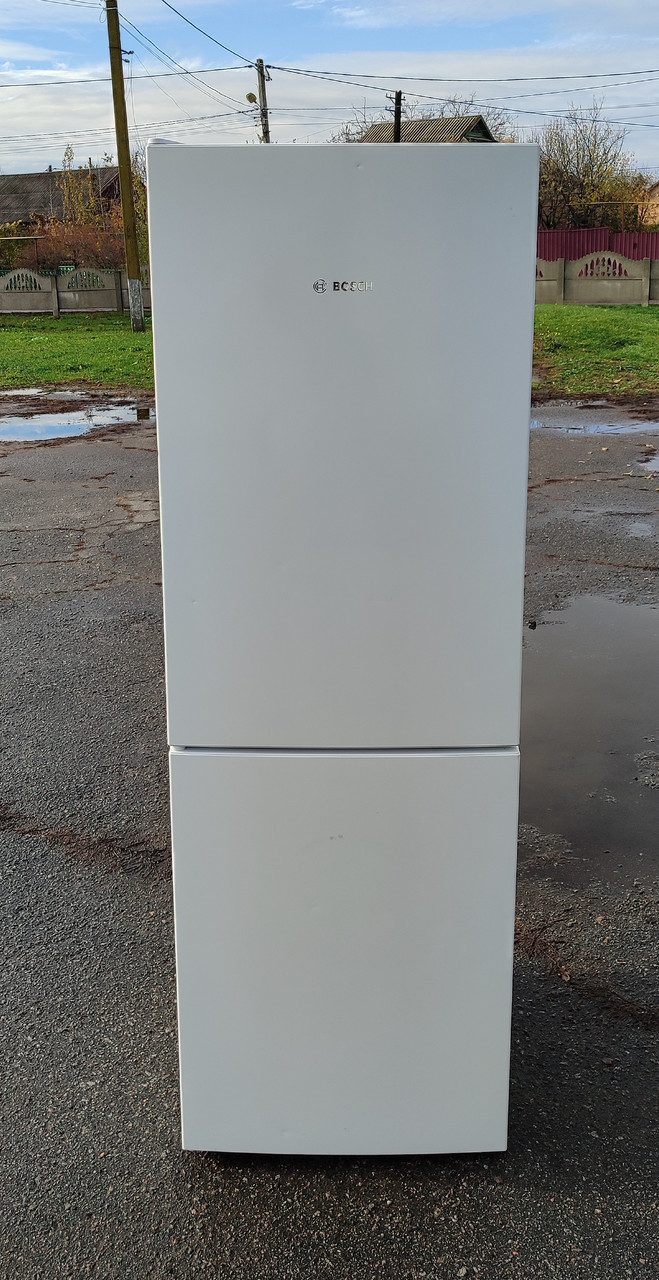 Місткий сучасний 300-літровий холодильник бу Bosch KGV33VW30 з Німеччини з гарантією, фото 1