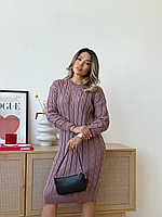 Трикотажное теплое платье в рубчик DE