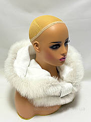 Жіночий зимовий капор з хутром песця. Білий