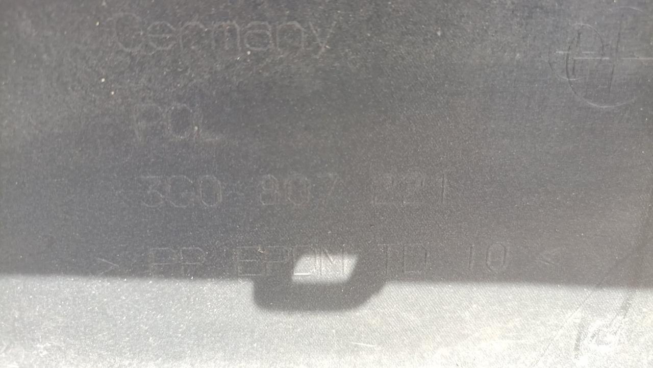 Вітаю зацікавлених на авто розборці Чемпіон !!!<br />
 Предметом оголошення є&nbsp;Передній бампер Volkswagen Passat B6 2005-2011 3C0807221 3C0807217D<br />
 Фактичний стан на фото. Має дефект на фото видно! Гарантія 14 днів на встановлення та перевірку<br />
 Висилаємо по всій Україні по передоплаті на транспортні витрати!<br />
 Наявність та асортимент на складі постійно змінюються.<br />
 Точні деталі уточняйте по телефону +380973363743 — фото 5