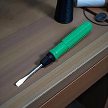 Викрутка 2 в 1 двостороння кольорова 14 см