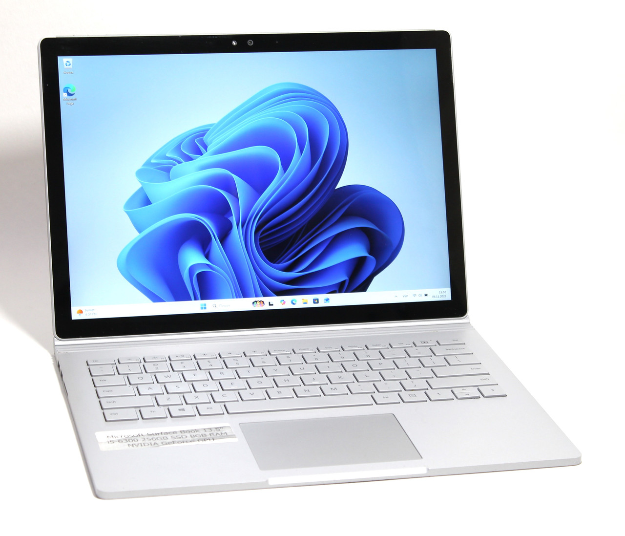 💻 Microsoft Surface Book 1 • 13.5″ • Core i5 • 8GB RAM • 256GB SSD • GeForce 1GB • Windows 11 Pro — повний комплект, фото 1
