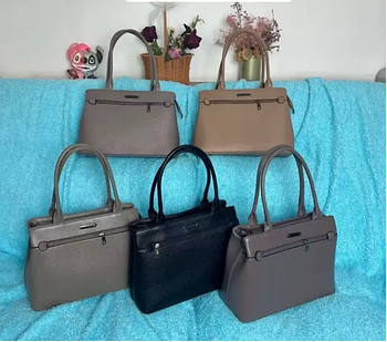 Сумочка жіноча прямокутна ділова 33,5*24 см на блискавці з кишенею зі штучної шкіри в різних кольорах Liza