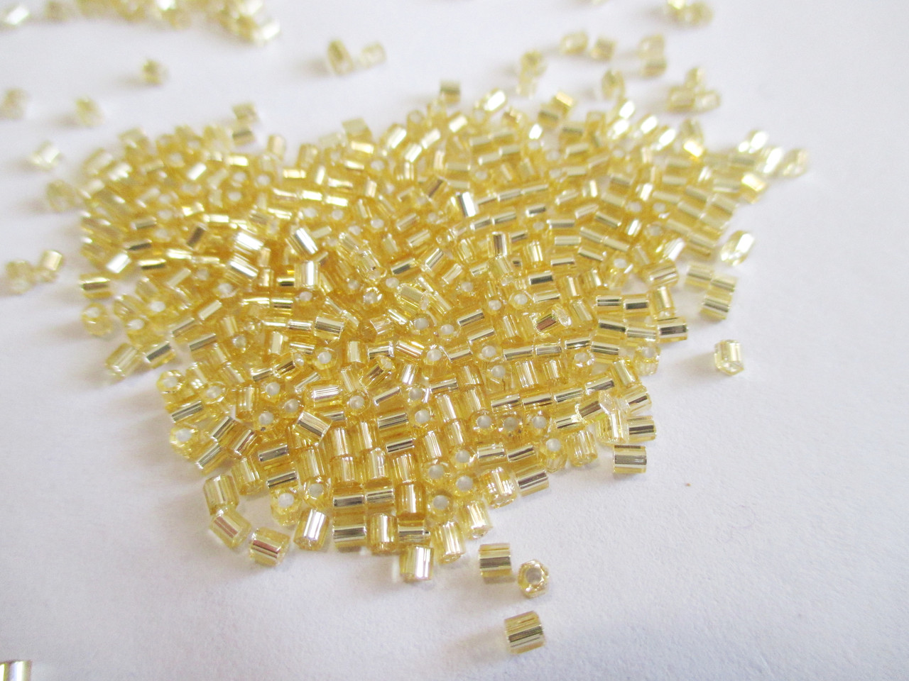 Рубка Бісер японський  ( 5 грам)  MATSUNO МАТСУНО 11/0,  № 33, золотий блискучий світлий