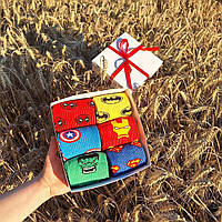 Бокс жіночих шкарпеток 36-41 на 6 пар з героями "Marvel" у подарунковій коробці