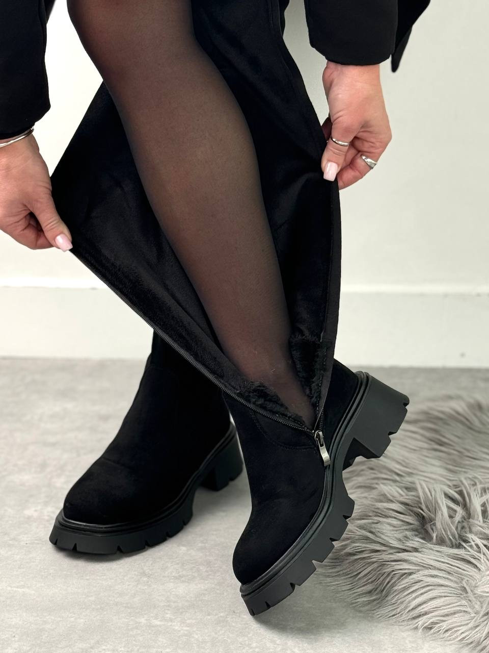 Жіночі ботфорти на високій підошві, чорні замшеві бофорти, фото 1