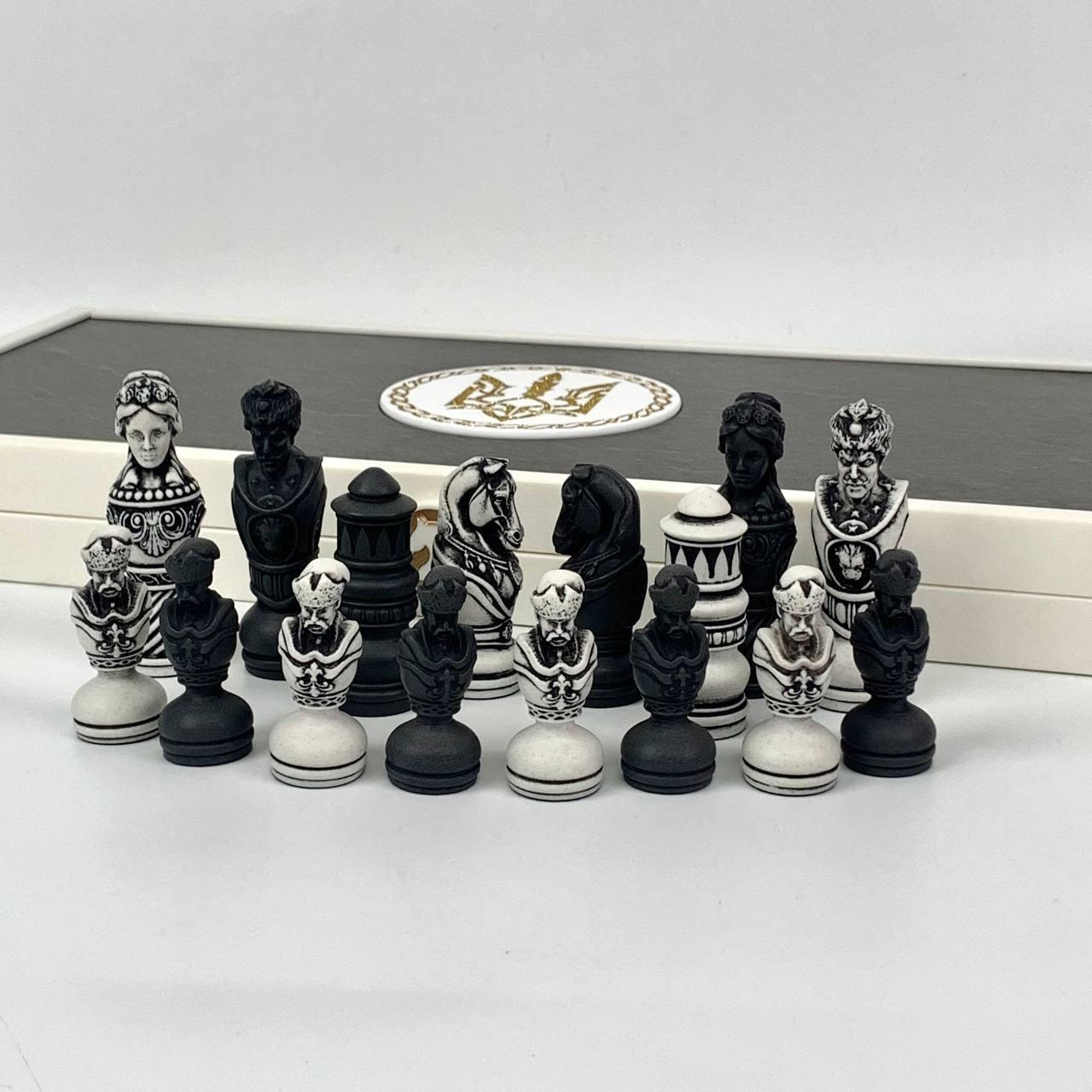 Шахові фігури з акрилового каменю у стилізованому кейсі, фото 1