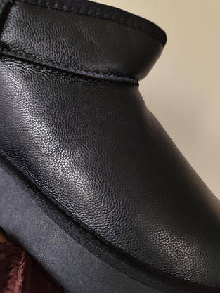 Угги Черные мини короткие на высокой подошве кожаные с натуральной шкрстью внутри, фото 4