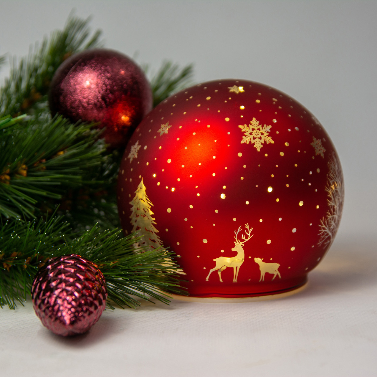 Світильник декоративний Chomik Куля, скляний, LED 12x11см, червоний