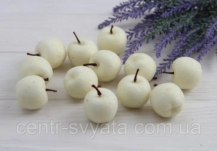 Яблуко пінопластове кремове в цукрі 4х3,5 см