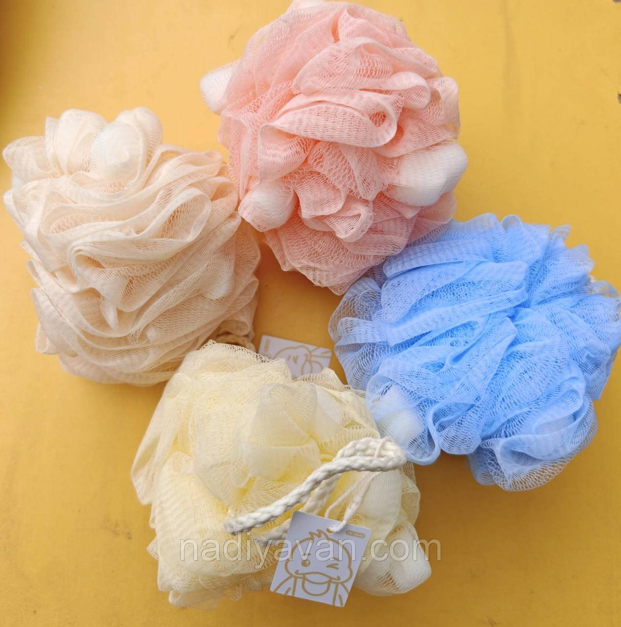 Губка для душу з мотузкою