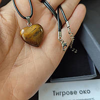 Кулон тигровый глаз натуральный камень сердечко в подарочной коробочке с вкладышем