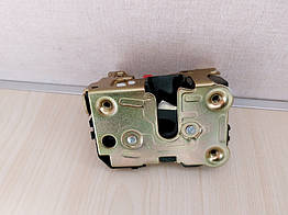 Замок двері передній лівий до 2003 Renault Kangoo 1, Nissan Kubistar (1997-2003), 7701046799