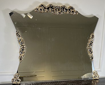 Дзеркало настінне в класичний золотой раме Версаль