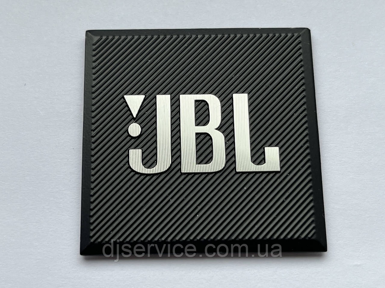 Значок, наклейка, логотип 50x50mm (metall) на сітку колонки JBL, фото 1