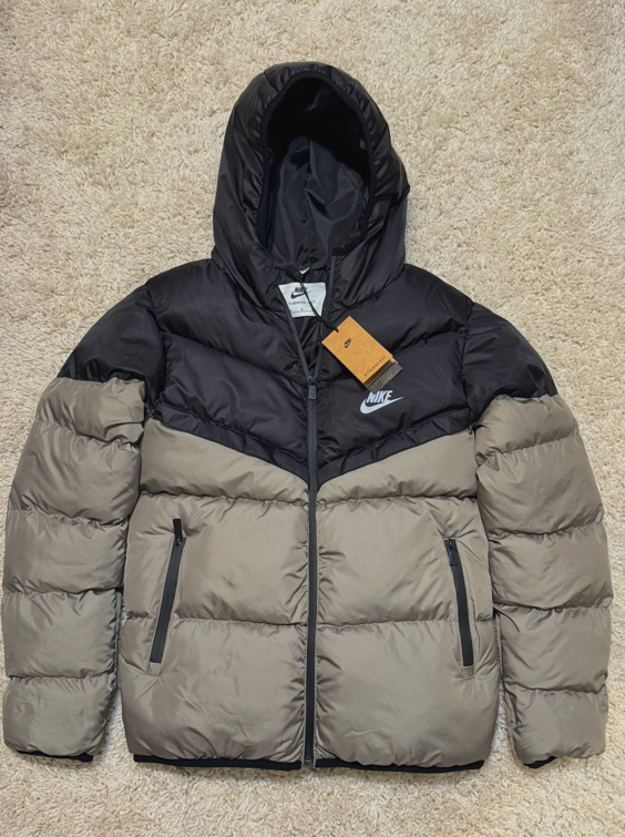 Чоловіча зимова куртка Nike Storm-Fit з капюшоном коротка Найк спортивна тепла пуховик, фото 1