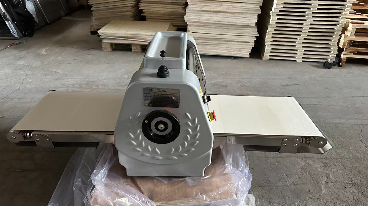 Тестораскаткова машина тестораскатка розкатка настільна Vektor DZ330/P, фото 1