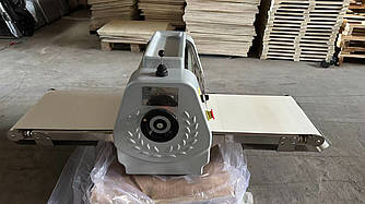 Тестораскаткова машина тестораскатка розкатка настільна Vektor DZ330/P