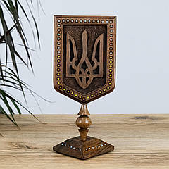 Герб кабінетний на підставці дерево ручна робота В45см Гранд Презент ГС-030