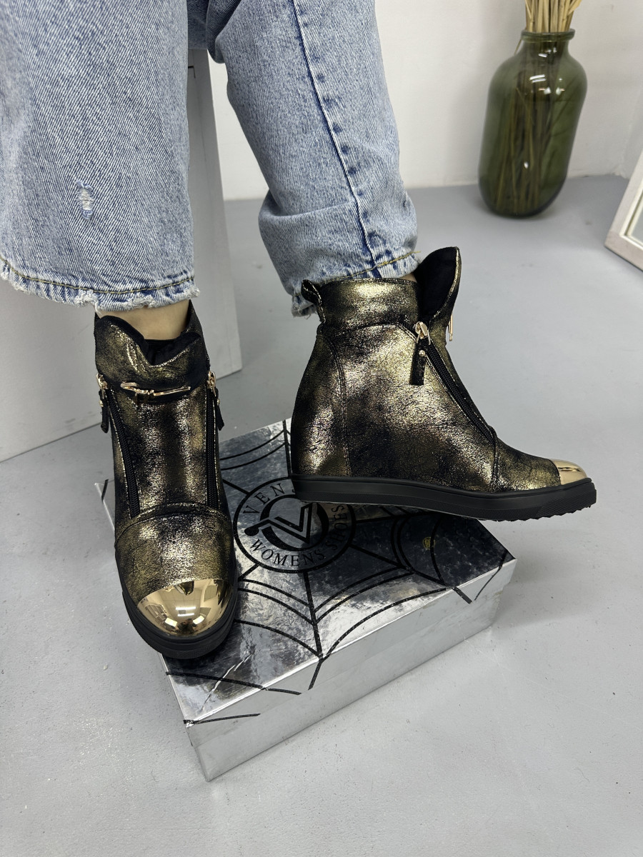 Черевики жіночі зимові Vensi V8 золотисті на танкетці 36, фото 1