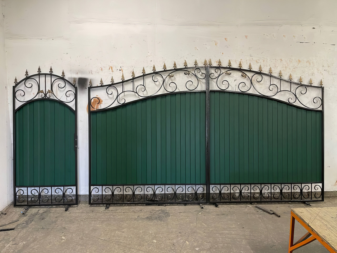 Ковані ворота з профнастилом, фото 1