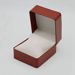 Коробка подарункова зі штучної шкіри Бордо