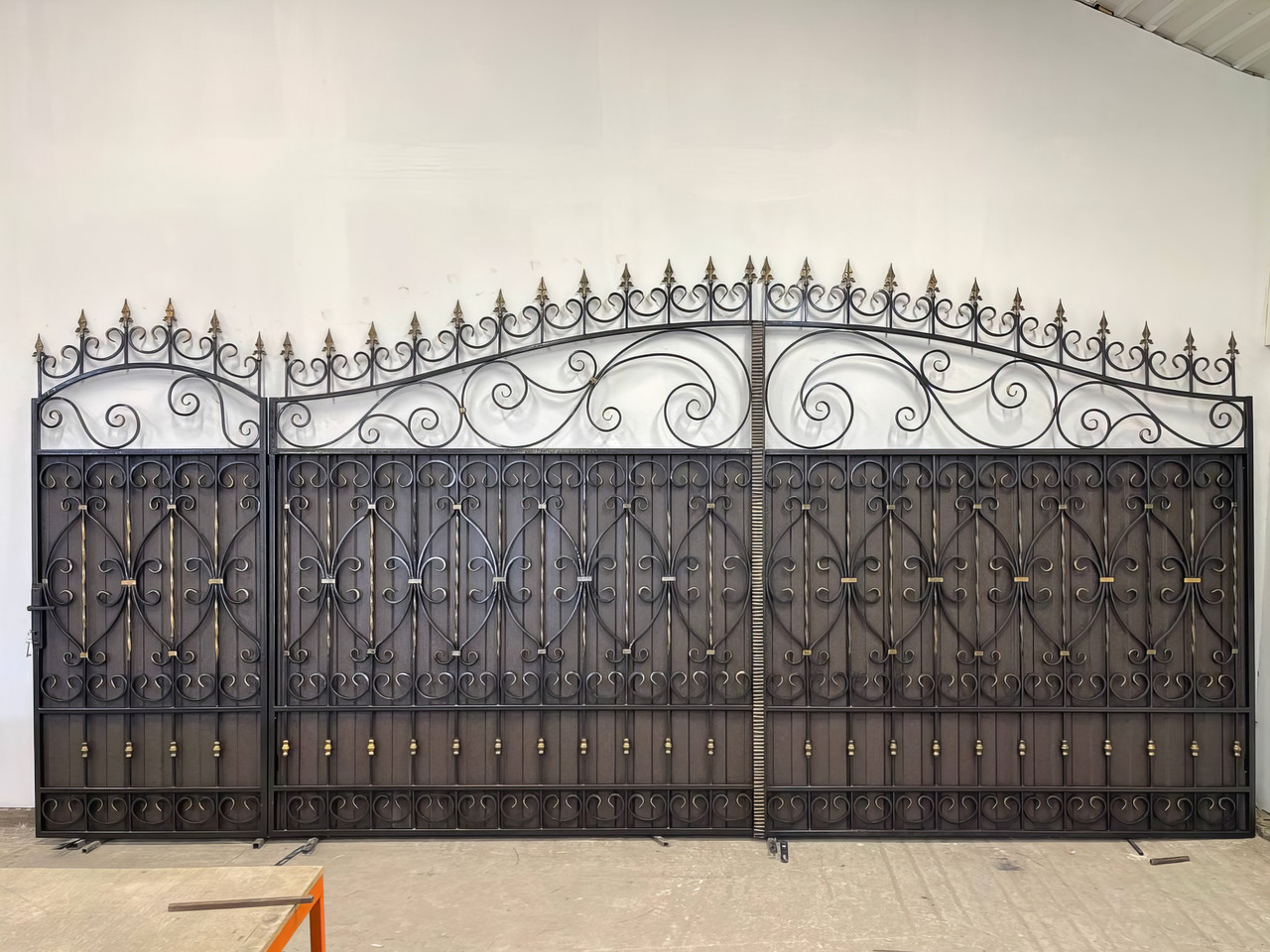 Ковані ворота з профнастилом і каліткой, фото 1