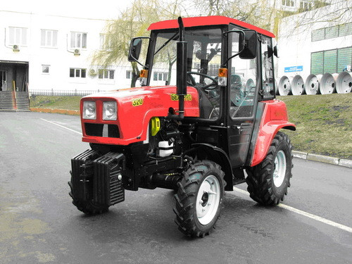 Трактор БЕЛАРУС-320.4