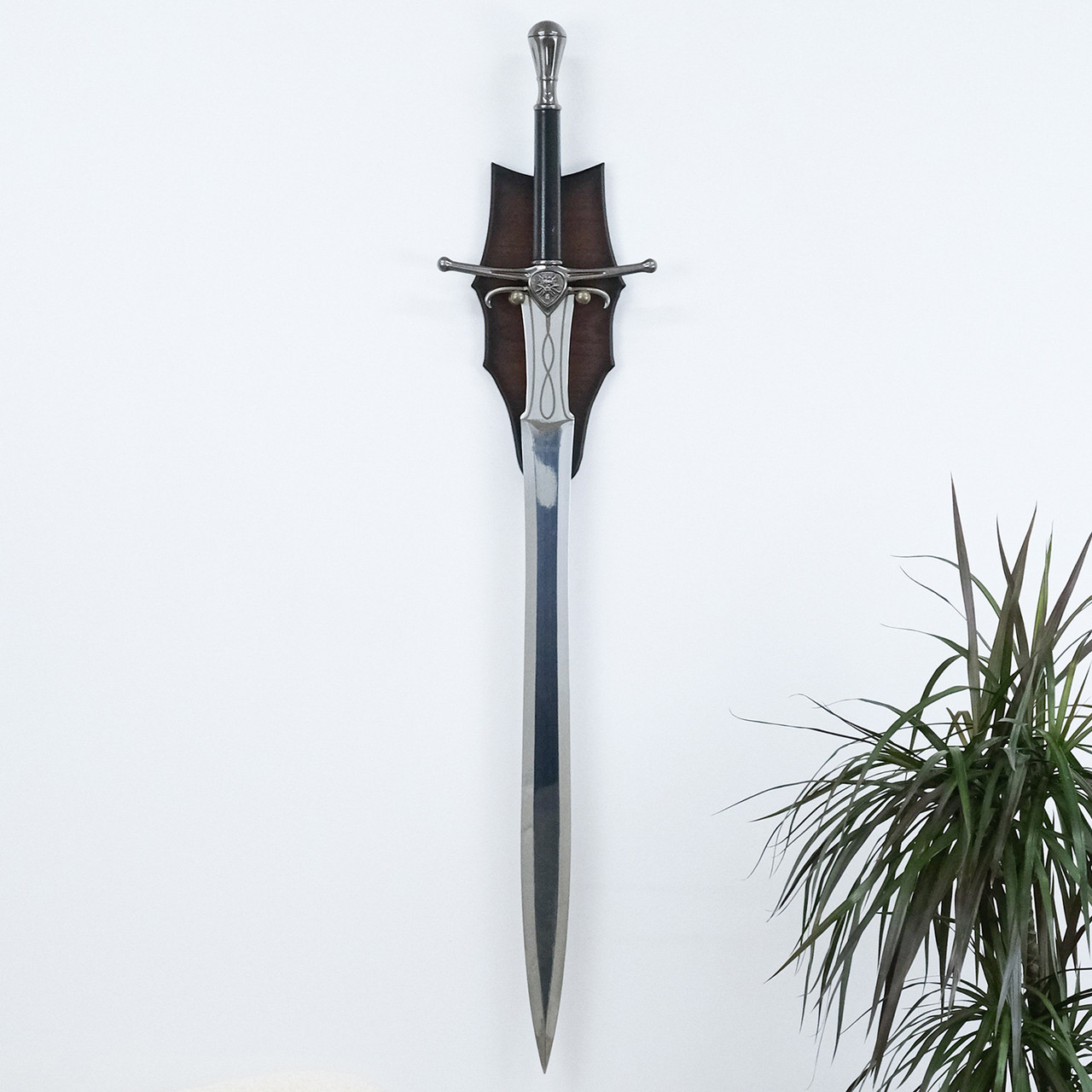 Меч Відьмака Шлях воїна сувенірний з підставкою 1080 мм Гранд Презент GP16965