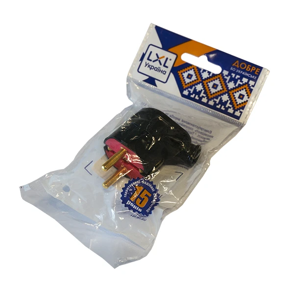 Вилка електрична кутова 16А 250V із заземленням чорна LXL 2230BLP в упаковці, фото 1