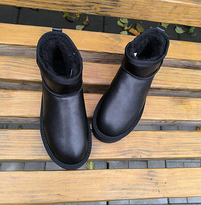 Угги Черные UGG мини короткие на высокой подошве кожаные с натуральной шерстью внутри, фото 2
