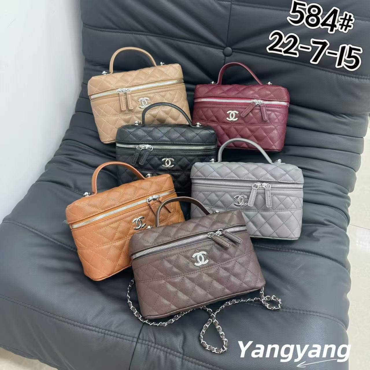 Жіноча сумка на плече 584 Купити Жіночі клатчі в Одесі Модні жіночі сумочки та клатчі