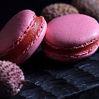 Модульна картина-годинник «Рожеві макарони на темном фоні» Стильний настінний декор для кухні чи кафе 90х60см з 3х частин, фото 4