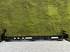 Балка нижня панелі передньої Ford Focus 2 2004-2008 Нова нижня балка передньої панелі Форд Фокус 2 1435692