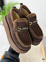 Жіночі сноубутси на платформі зима