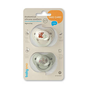 Пустушка анатомічна силіконова BabyOno 6-18 міс бежева/зелена 2шт