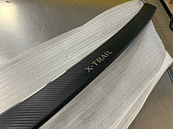 Накладка на бампер із загином Nissan X-Trail FL T32 з 2017-2021 рр. (Carbon)