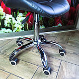 Стілець крісло для майстра манікюру і педикюру зі спинкою чорний, прогумовані колеса., фото 9