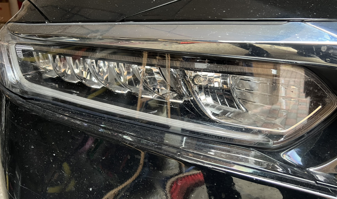 Фара права Honda Accord 10 2018-2022 LED + Галоген оригінал Б/У, фото 1