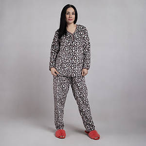 Жіноча махрова піжама "Молочний Леопард-кнопка" р.52-64